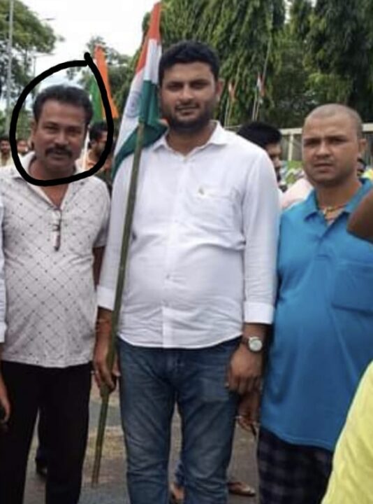 শাসকদলের নামাবলী গায়ে জড়িয়ে কোটি কোটি টাকার পেট্রোপণ্যের চোরাকারবারি।