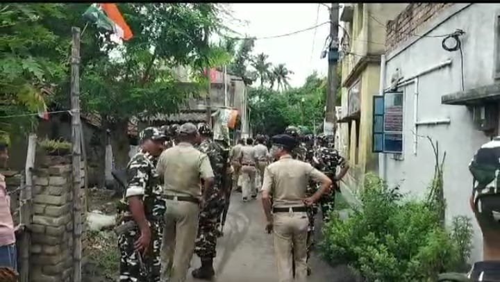 Route march of central forces in different areas of Hooghly.