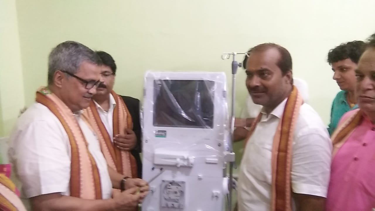 New Dialysis Machine at Rishara Matrisadan