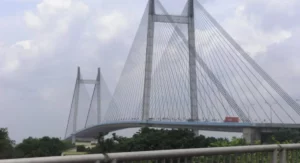 Closed for heavy traffic on Second Hooghly Bridge