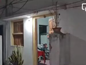 বাড়িতে ঢুকে ছাত্রকে খুন।