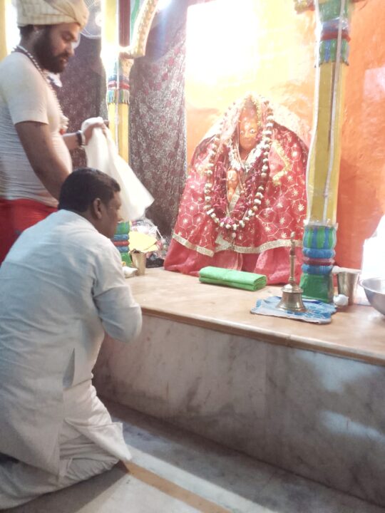 লোকসভা নির্বাচনে তৃণমূলের প্রার্থীর তালিকা ঘোষণা হওয়ার পরে মথুরাপুর লোকসভায় প্রচার শুরু করে দেন তৃণমূল নেতৃত্বরা।