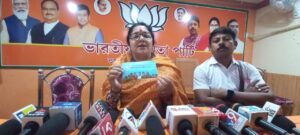“টাকা দিয়ে ভোট কিনতে চাইছে তৃণমূল কংগ্রেস” :&hellip;