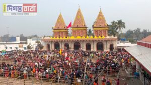 মকর সংক্রান্তির পূণ্য স্নানে গঙ্গাসাগরে ভিড় দেশ-বিদেশের পূন্যার্থীর।