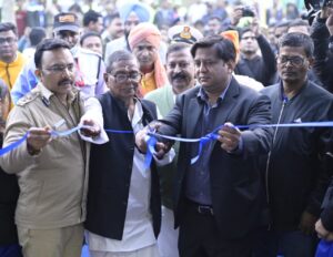 বর্ণাঢ্য শোভাযাত্রায় সূচনা হলো পরিবেশ বান্ধব গঙ্গাসাগর মেলার।