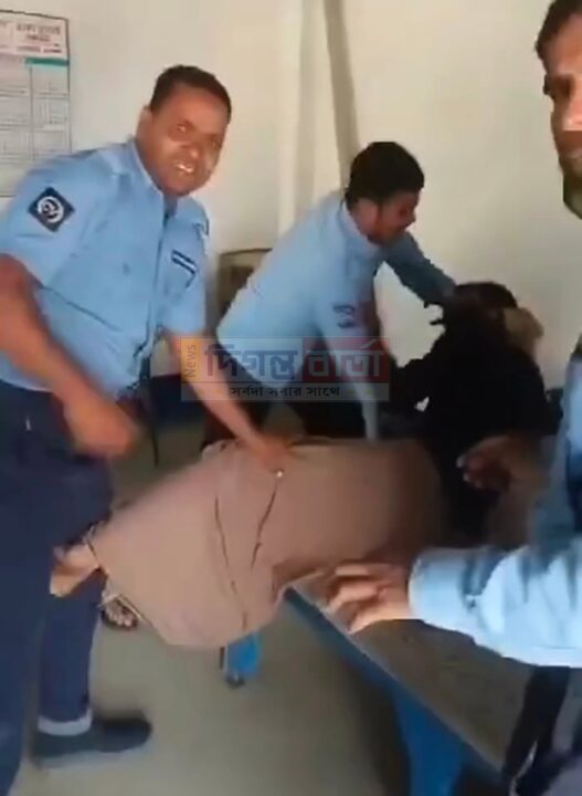 দাবি মতো তোলা না-পেয়ে পুলিশ ক্যাম্পে ঢুকিয়ে গাড়ির চালক ও গরুর ক্রেতাকে বেধড়ক মারধর।
