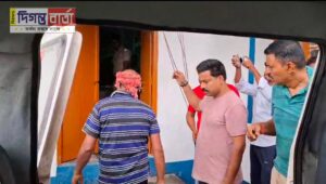 বৌদির মুন্ডচ্ছেদ করল দেওর, কাটা মুন্ডু নিয়ে খোলা&hellip;