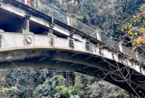 Victoria bridge দার্জিলিংয়ের ১১৩ বছরের ভিক্টোরিয়া সেতু এখনই&hellip;
