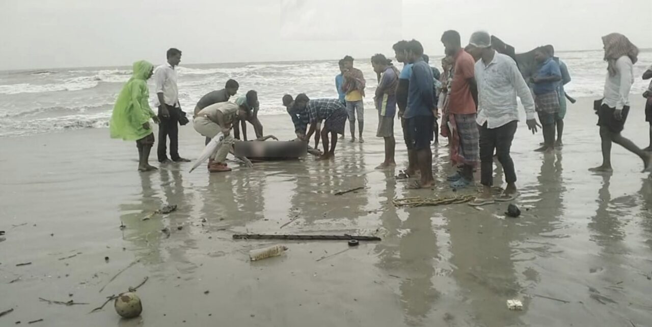 হুগলি নদীতে উদ্ধার নিখোঁজ দুই মৎস্যজীবীর দেহ।